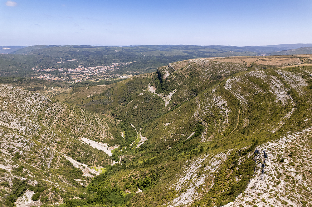 Serra de Aire e Candeeiros | Moto TravelHub 